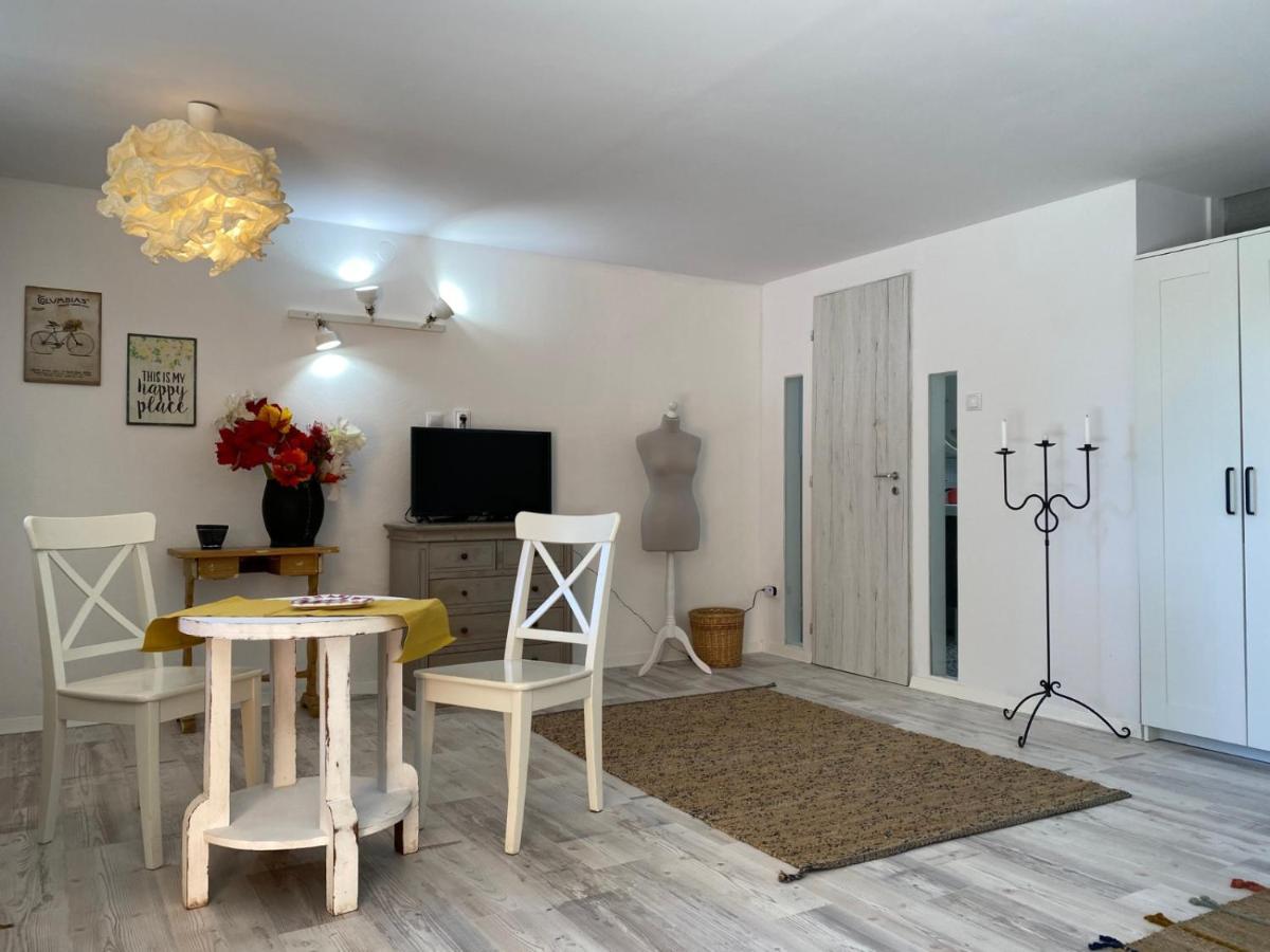 Countryside Apartment Fule ภายนอก รูปภาพ